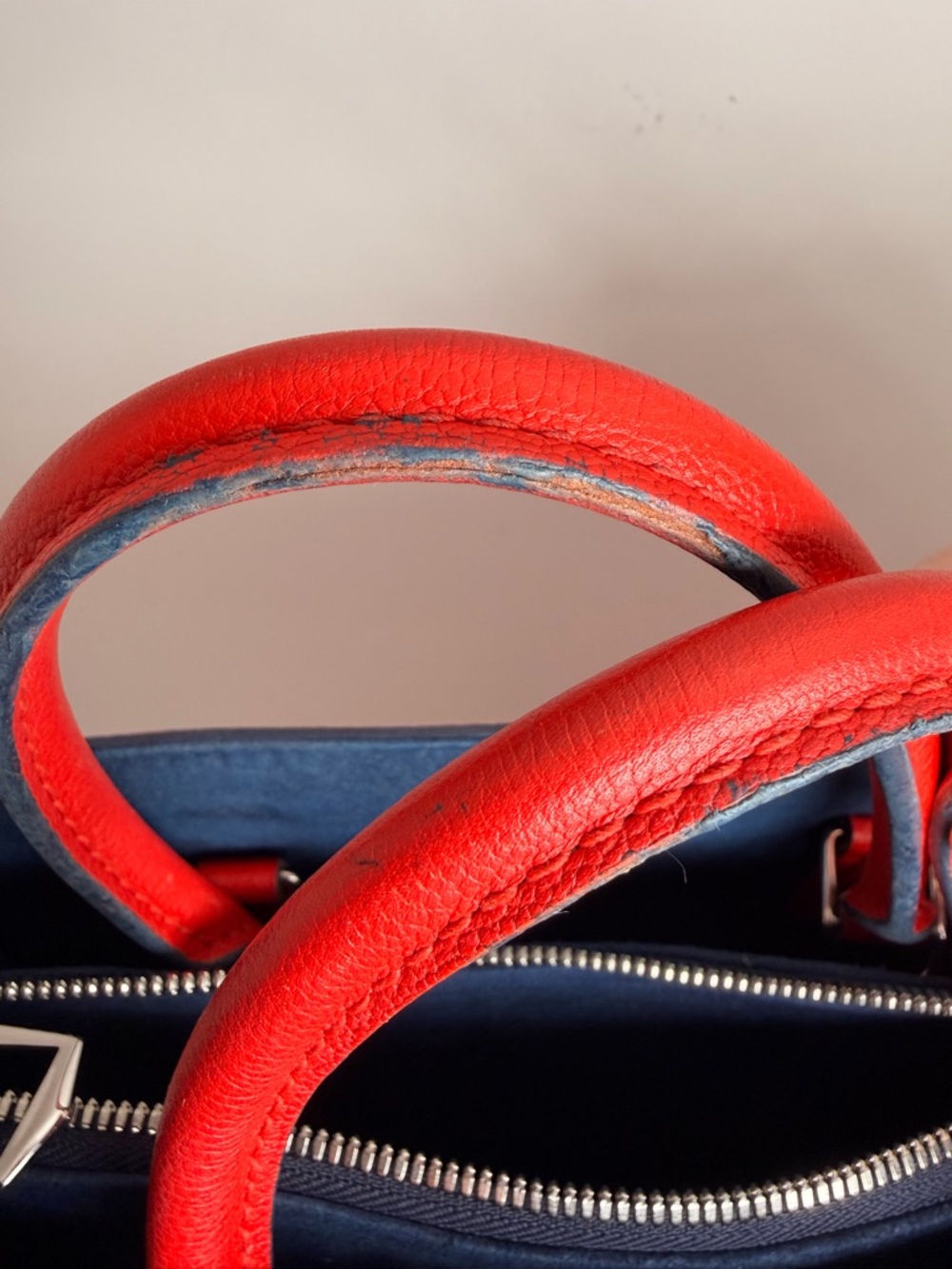 Louis Vuitton Red Epi Twist Tote with Gold Hardware - Picture 15 of 16